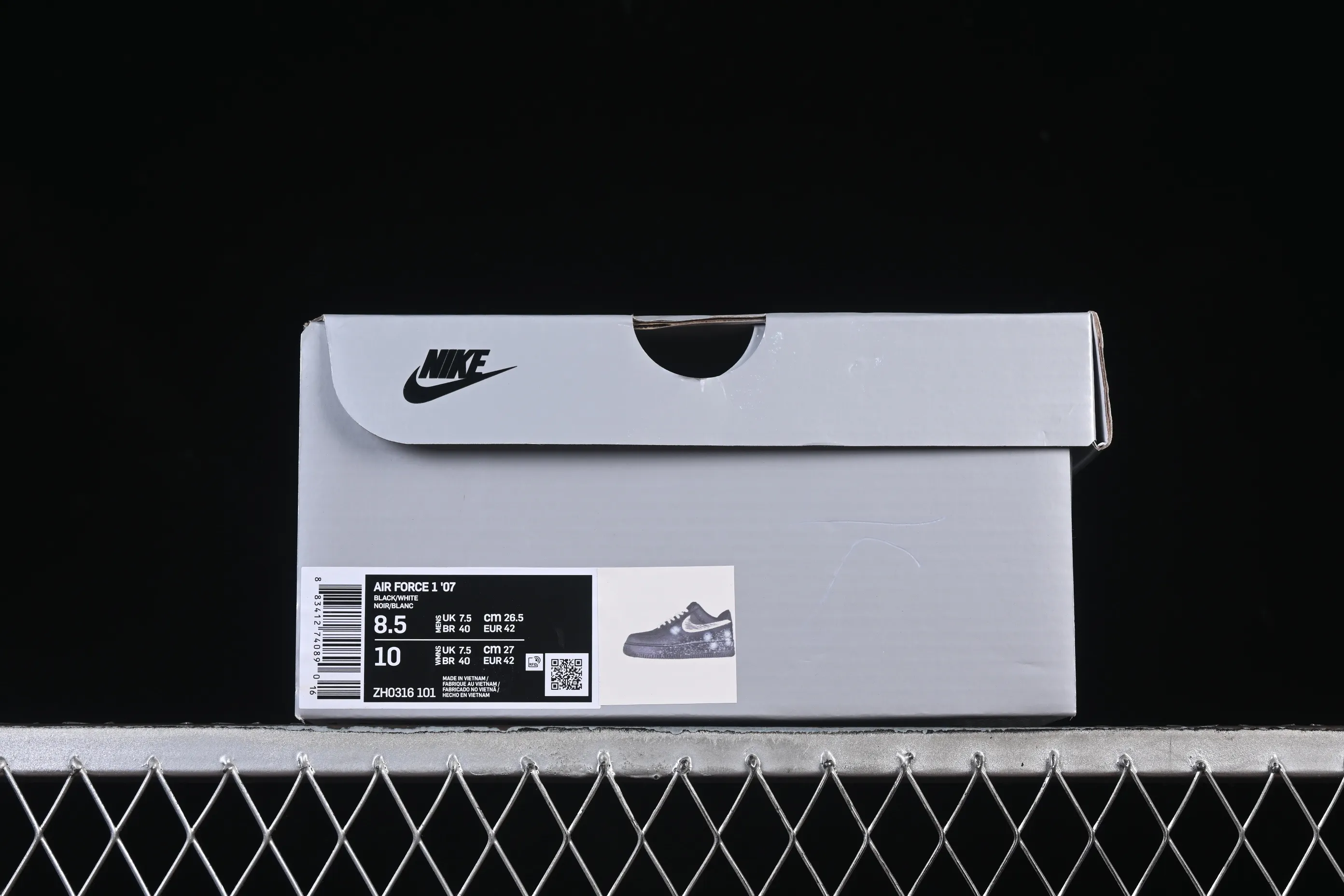 All categories Nk Air Force 1 Air Force series Nk Air Force 1 Low Air Force low top Nike Air Force 1'07 Low Two-dimensional theme Black space Air Force 1 low-top casual sneakers ZH0316-101